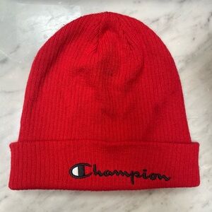 Champion - red beanie